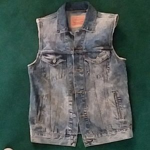 Levis denim vest